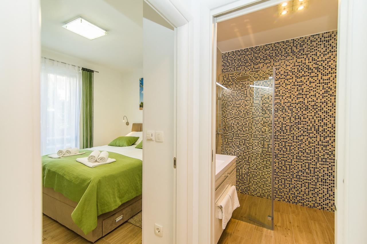 Vera Luxury Poreč Buitenkant foto
