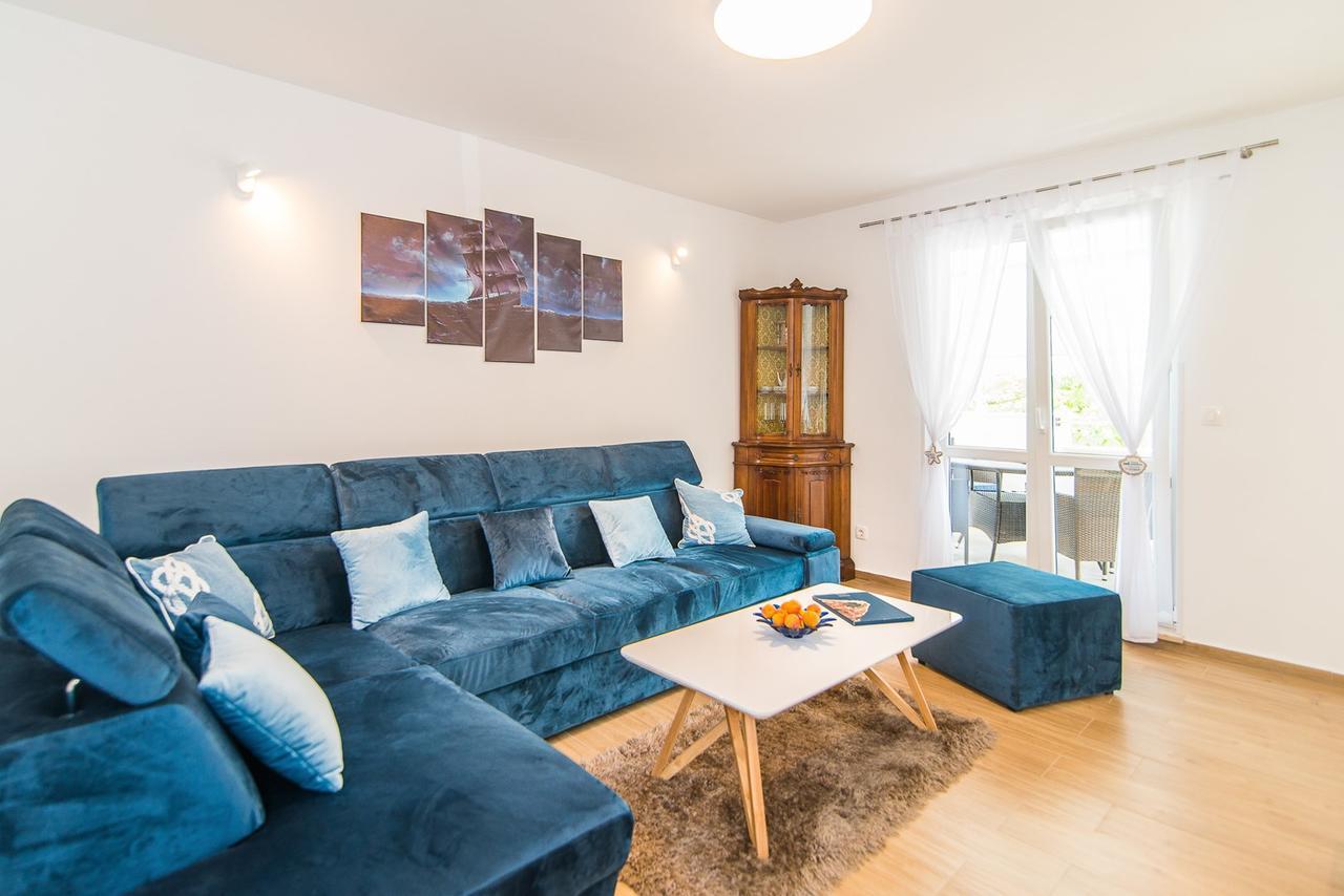 Vera Luxury Poreč Buitenkant foto